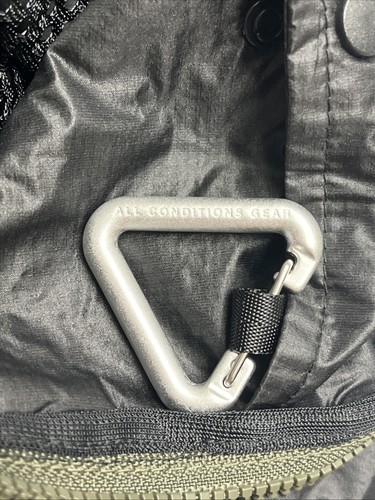 Nike ACG Nylon Parka Jacket Hoodie Olive - Black Sz L Large Hiking Packable NWOT - Picture 14 of 14