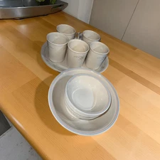 Vintage 16 Pc Set of CORELLE ENGLISH BREAKFAST Bowls Cups Platters Serving bowl