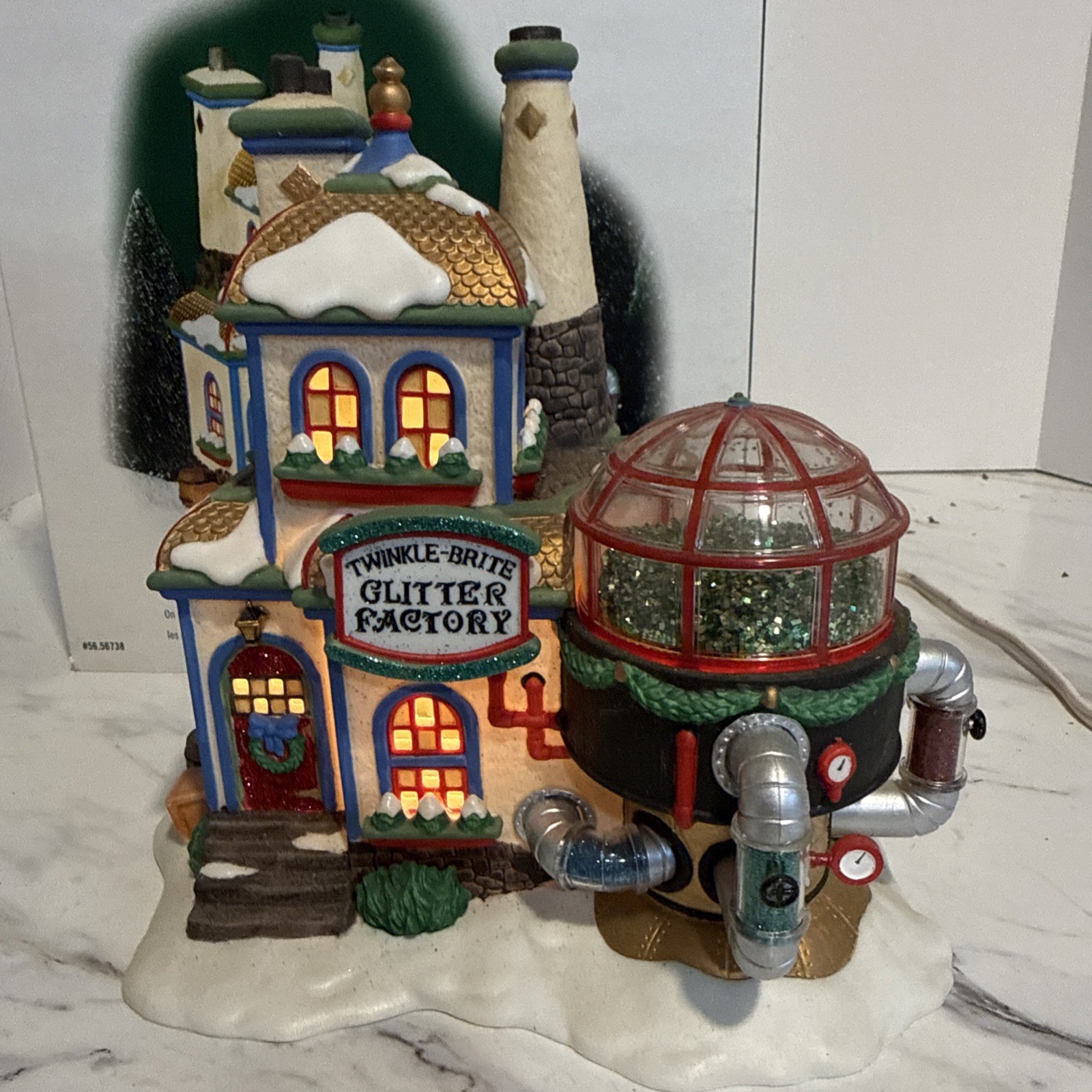 Department 56 North Pole Series Twinkle Bright Glitter Factory  #56738 w/Box EUC