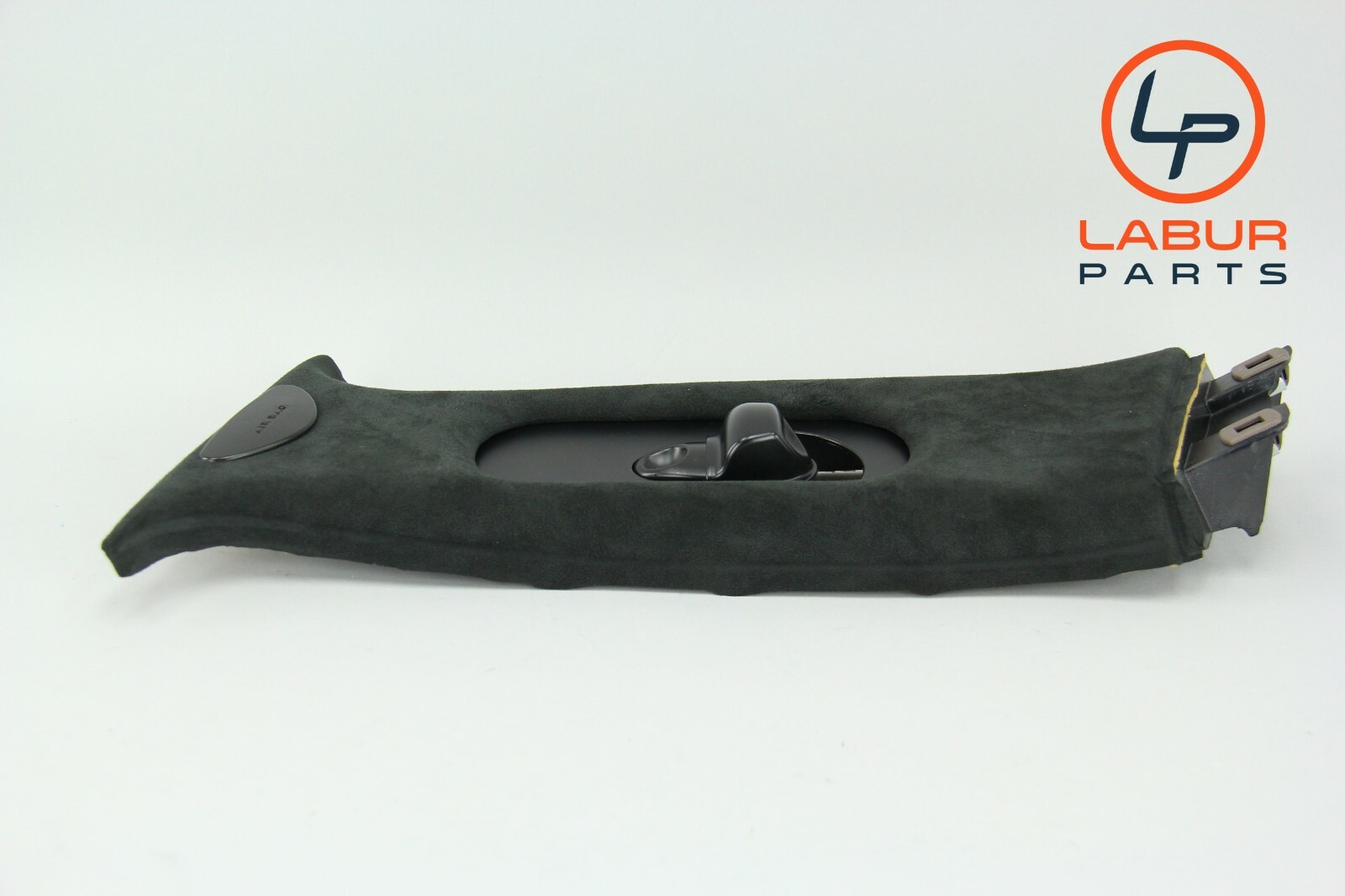 M139 Maserati 03-12 Quattroporte Front Left Side B Pillard Trim Black A907