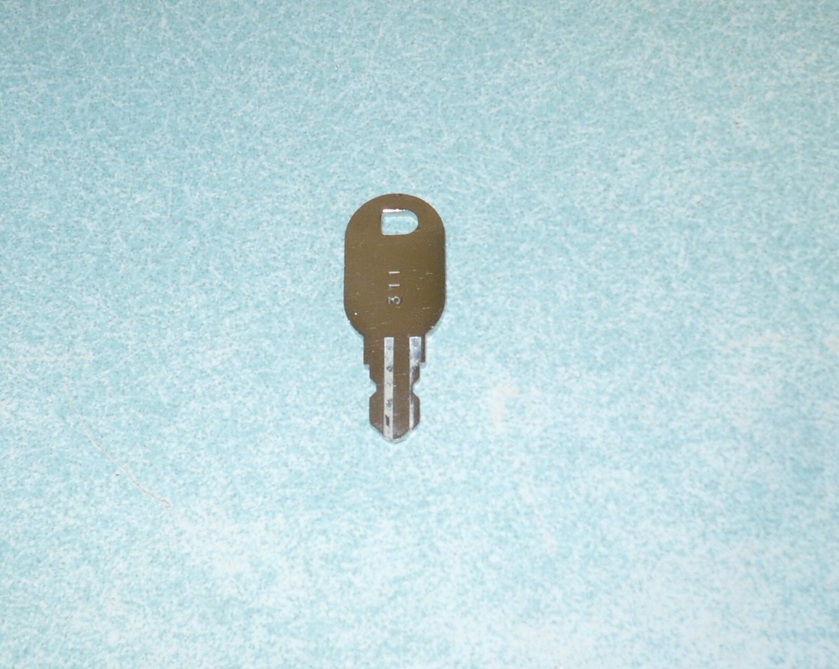 YAMASA PACHISLO SLOT MACHINE RESET & CHANGE ODDS KEY 311 - READ