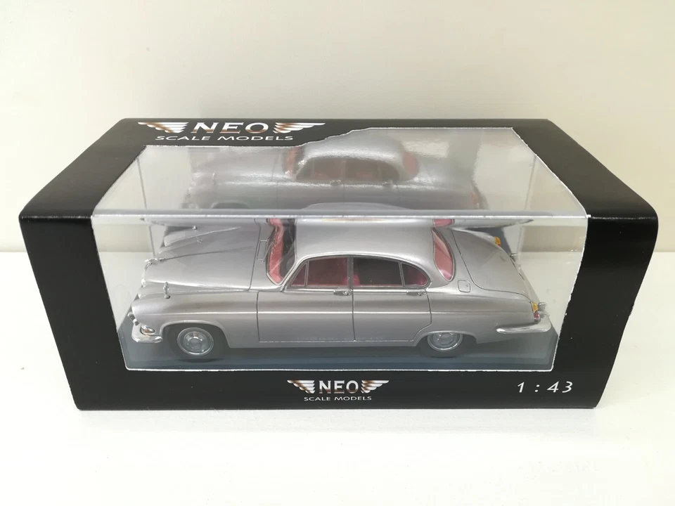 NEO 1:43 - JAGUAR Mk 10 - 1961 - Immagine 2 di 4