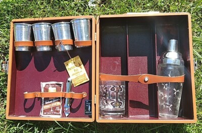 Vtg MCM Londonaire Portable Pub Travel Bar Set Locked Leather Case Key Cowhide