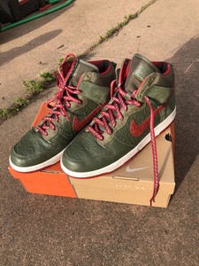nike dunk high stussy world tour