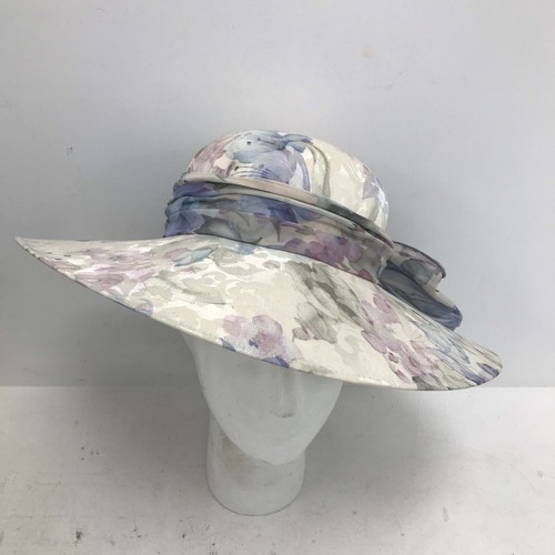 Gina Bacconi Hat Women White Multi 