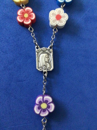 Auto ROSARY Our Lady of LOURDES Flowers Crucifix Saint Medal Car Truck Handmade - Picture 4 of 7