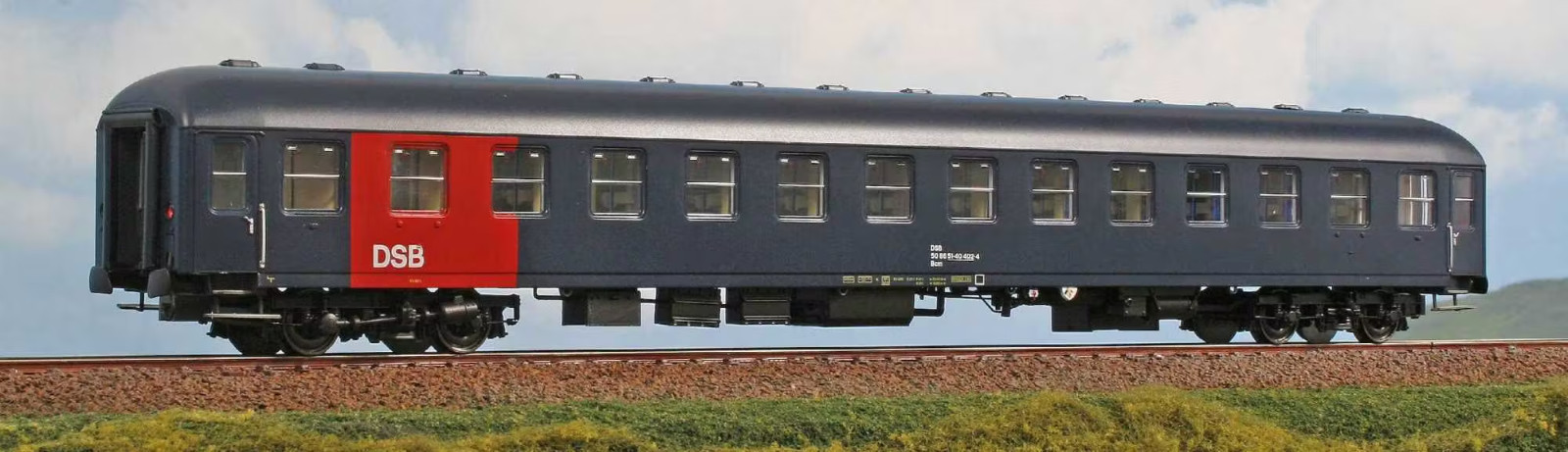 Acme 52298 Dsb Sleeping car blue/red livery, ex Apfelpfeil
