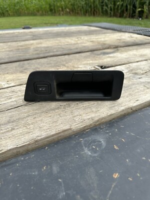 2023 Envision Rear Close Button