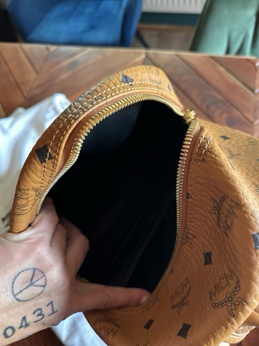 MCM Stark Rucksack mit Nieten Cognac Original - Bild 3 von 15