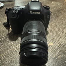 Canon EOS 7D 18.0 MP Digital SLR Camera w/EF-S Zoom Lens 55-250mm f/4-5.6 IS II