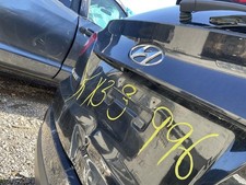 Used Park Assist Camera fits: 2014 Hyundai Tucson gate mounted dash display w/na