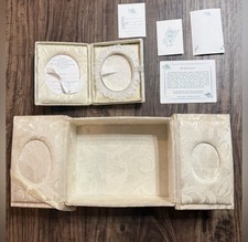 Vintage The Memory Box Memories Unlimited Inc. Baby Infant Newborn Keepsake Box