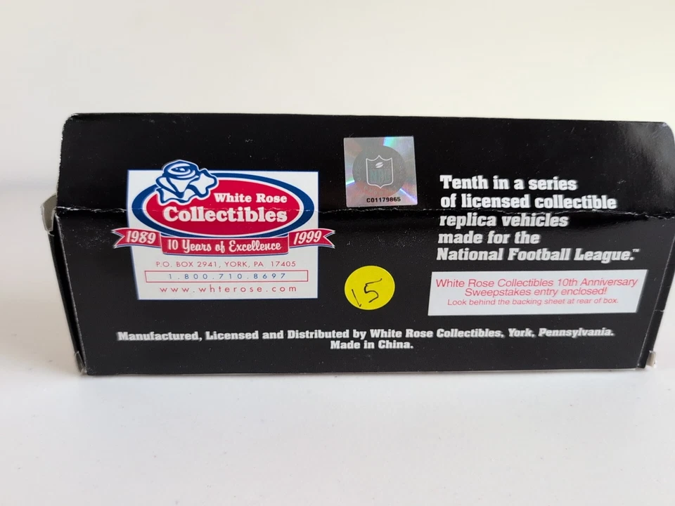 Jacksonville Jaguars White Rose Collectibles 1999 NFL Tractor Trailer Toy - Image 3 of 4