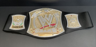 2010 WWE Mon Nite Raw Kids Championship Belt Wrestling Champ Toy