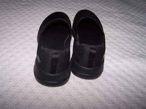 Skechers Go Walk Joy Aurora Damen Slipper schwarz Gr. 8,5 TOP - Bild 10 von 11