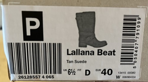 LADIES CLARKS BOOTS LALLANA BEAT BNIB TAN SUEDE LEATHER UK 6.5 EU 40 RRP £120 - Picture 10 of 11
