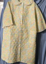 Vintage Long Quilted Floral House Coat Robe Duster w/ front Pockets