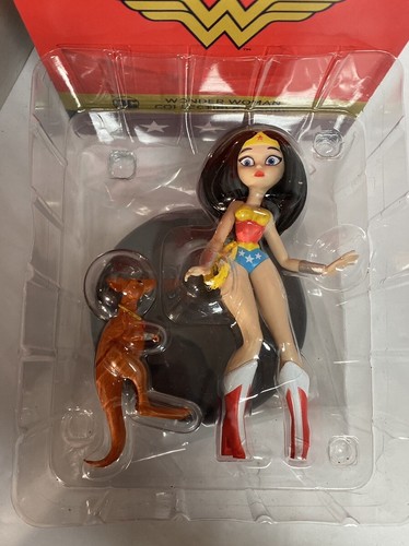 Figura Coleccionable LootCrate Mujer Maravilla 5" con Canguro y Llavero Puzzle NUEVO - Imagen 7 de 15