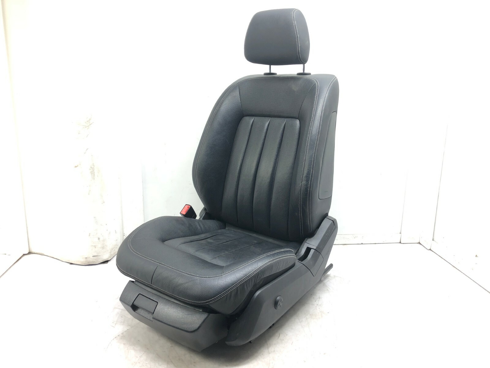 2012-2017 MERCEDES-BENZ CLS550 LEFT DRIVER FRONT SEAT ASSEMBLY OEM.