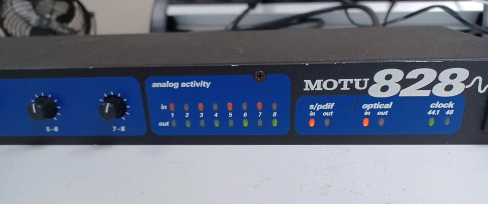 MOTU 828 Original (FireWire) Audio Interface - Image 2 of 4