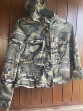 Women’s American Rag Cie Camoflage Front Zip Jacket Size Large