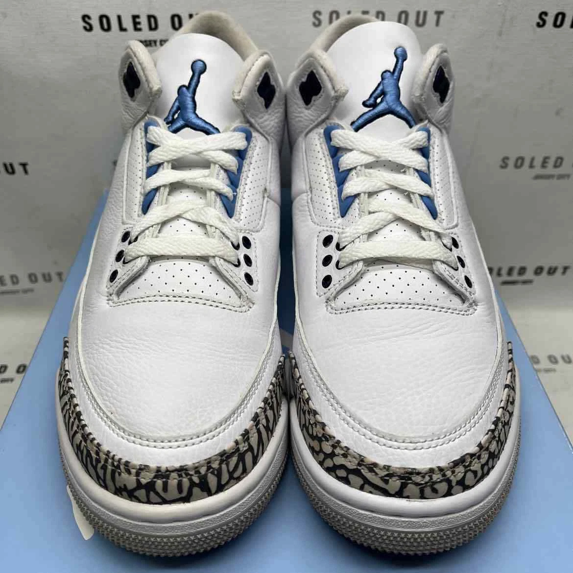 Air Jordan 3 Retro