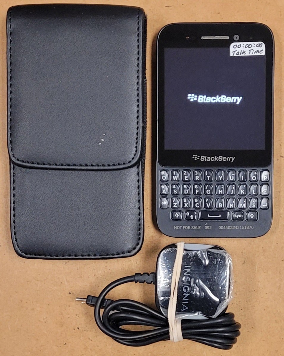 BlackBerry Q5 SQR100-1 - Black ( Unlocked ) Super Rare Phone