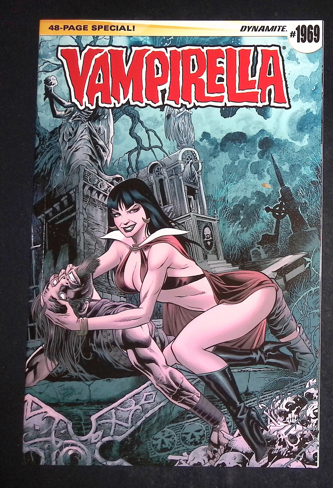 Vampirella #1969 Dynamite Entertainment NM