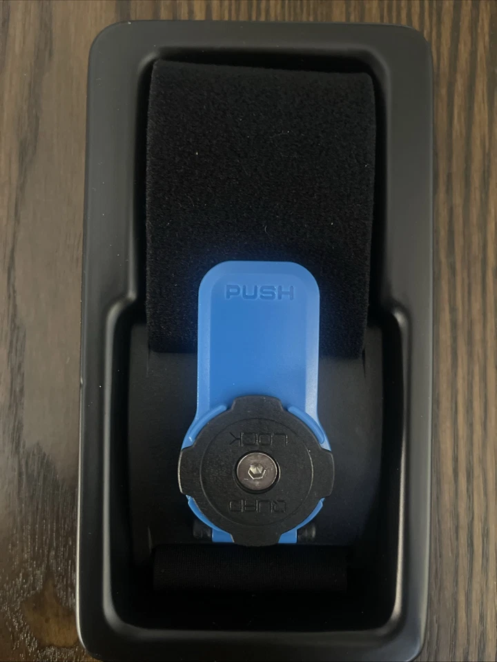 QUAD LOCK Running Sports Armband - NEW IN BOX - FAST FREE SHIPPING - Image 4 of 4