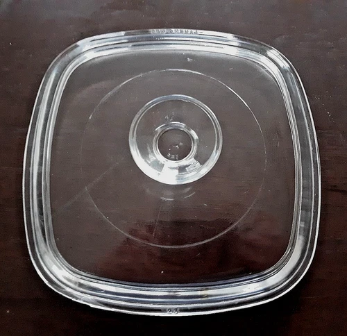 New ListingCorning Ware Glass Lid A-7-C for 1 qt, 1 1/2 qt & 1 3/4 qt Casseroles (Chip)