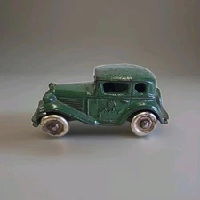 Antique 3.5" Arcade Toys Ac Williams Cast Iron Austin Sedan