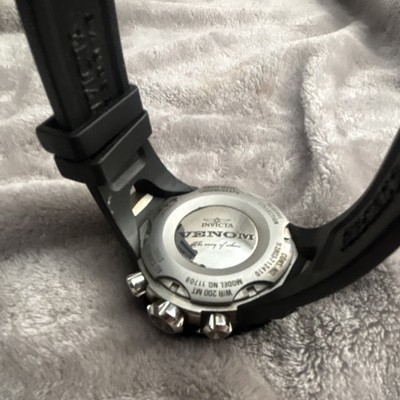 Invicta Men s Venom Chronograph Quartz Watch Black Dial Rubber Strap 200m