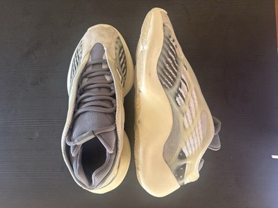 adidas Yeezy 700 V3 Gray Beige Men's Low Top Athletic Sneakers Lace Up