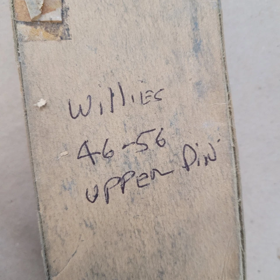 Novo conjunto de pinos de suporte de junta externa superior Willys novo sem etiquetas 1946-56 MCQUAY FA117 - Imagem 2 de 4