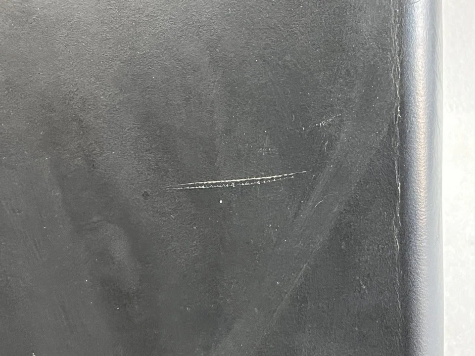 2010 LEXUS LS460 CENTER CONSOLE WITH LID LA22 BLACK AND SADDLE TAN Foto 3 de 4