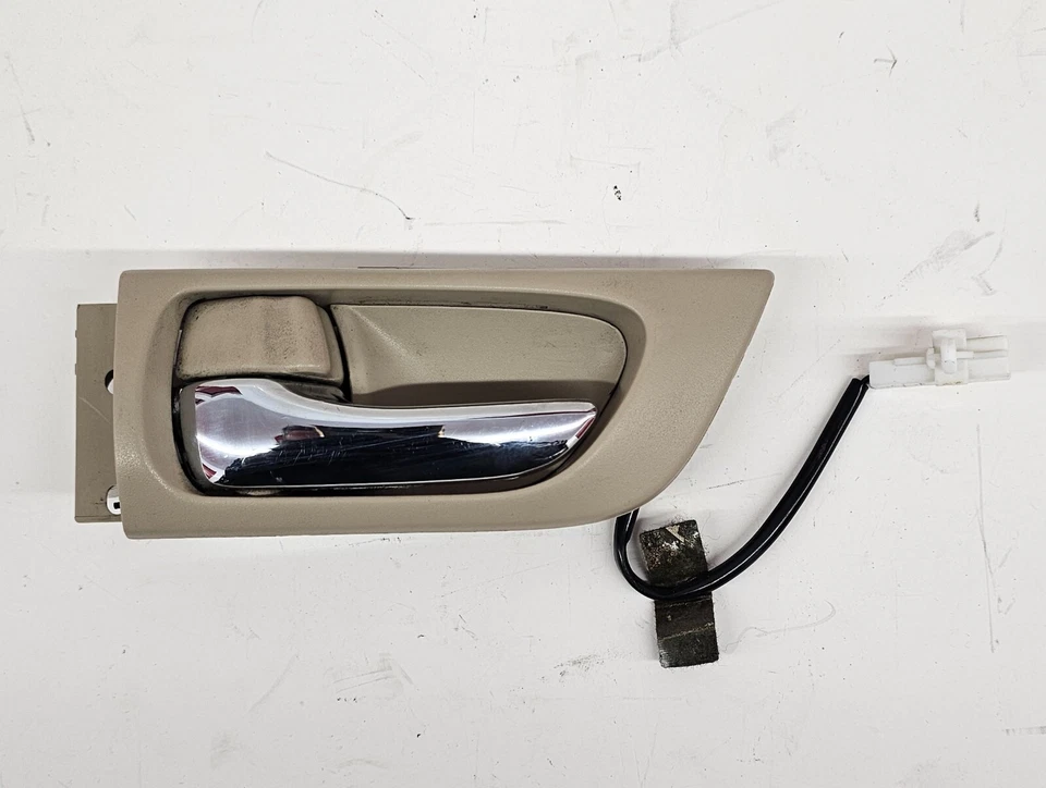 2007 LEXUS GX470 REAR DOOR INTERIOR HANDLE W/ CAP COVER TRIM LEFT SIDE- TAN OEM Foto 2 de 4