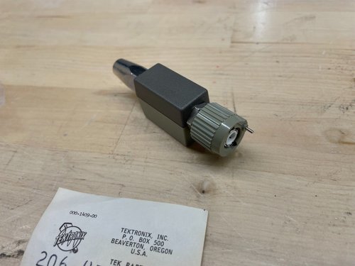 TEKTRONIX P6131 Passive Probe (10MΩ, 10.0pF, 10X, 1.3M) - Picture 2 of 2
