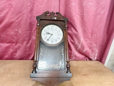 VINTAGE HOLZ WANDUHR RHYTHMUS QUARZWERK WESTMINSTER CHIME