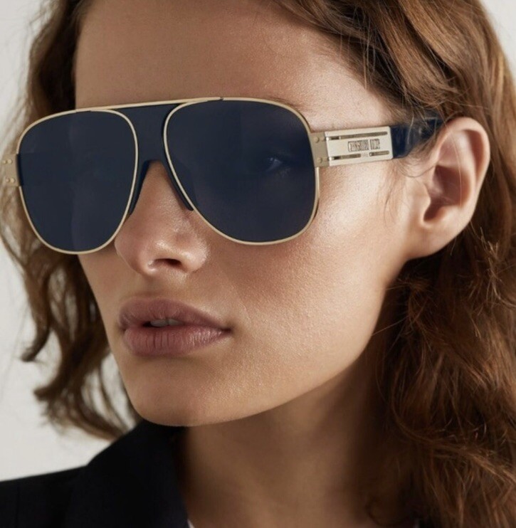 Christian Dior vintageアビエーター サングラス Christian Dior DIORSIGNATURE A3U Gold Blue Oversized Aviator