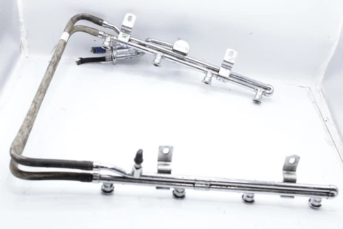 2000-03 f150 f250 f350  5.4L FUEL rail xl3e-9f792-f6j xl3e-9f792-f6h d70