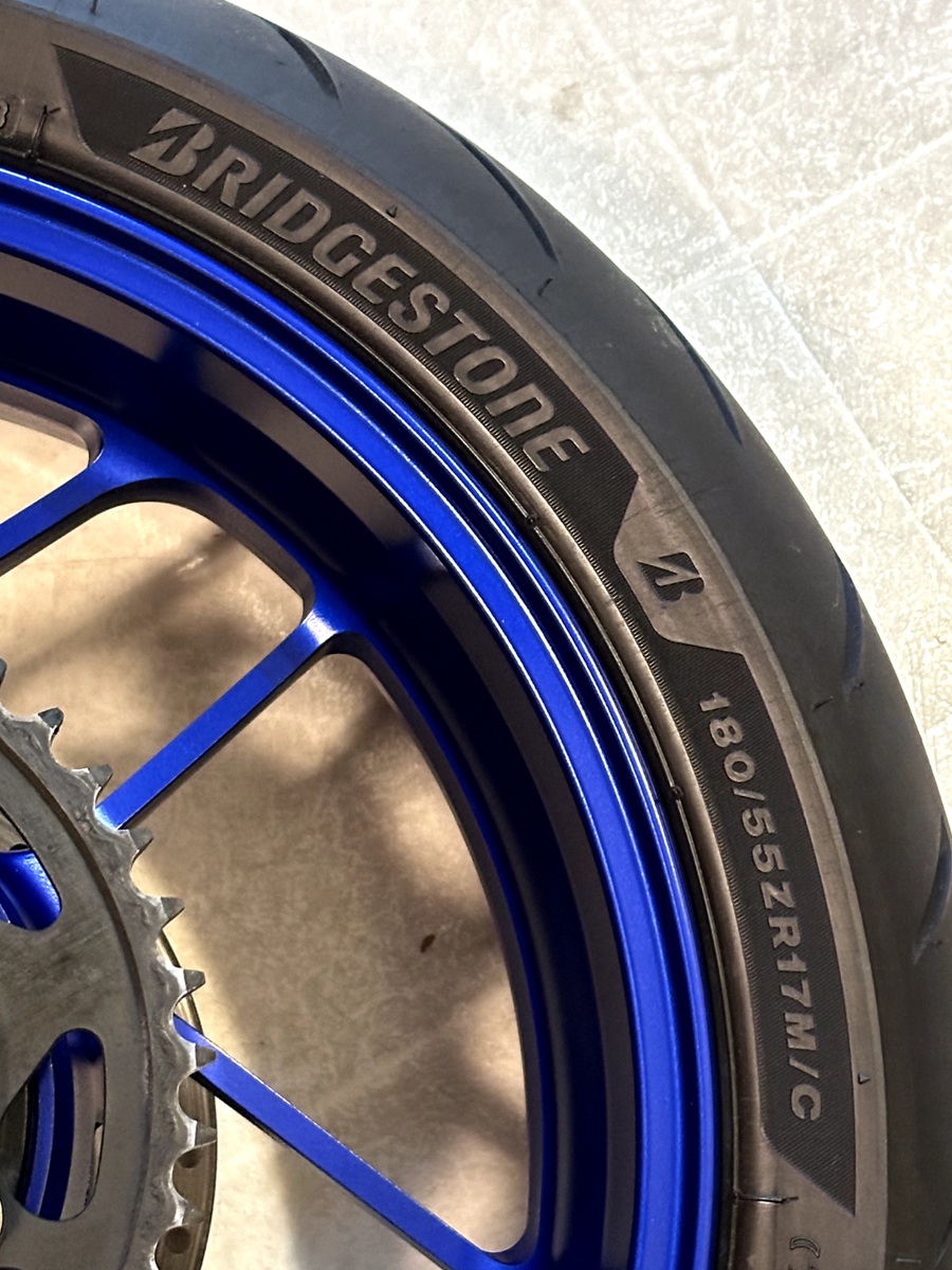 2021-2025 YAMAHA MT09 MT-09 SP OEM REAR BACK WHEEL RIM TIRE