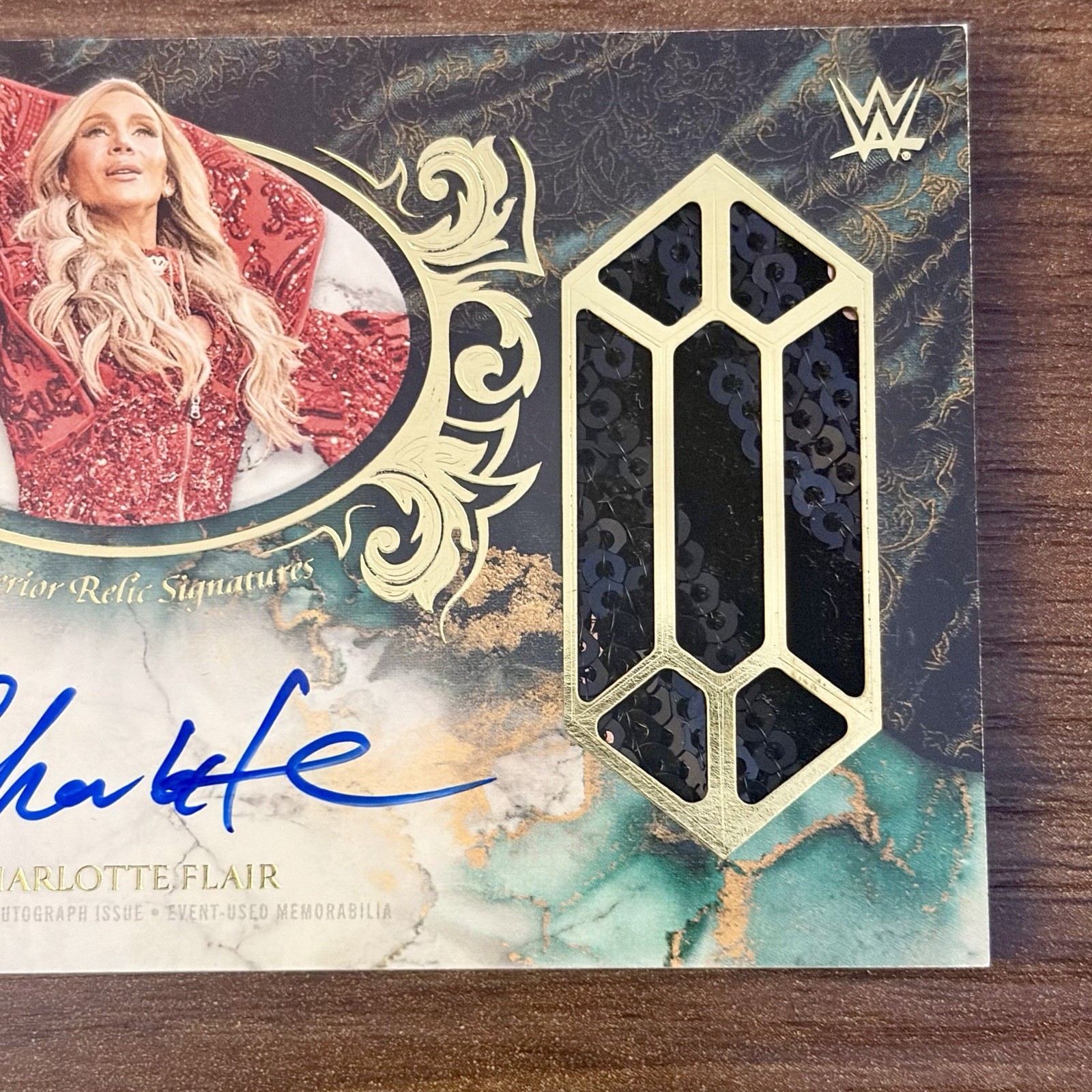2025 Topps Royalty WWE Charlotte Flair Superior Relic Signatures Patch Auto /99 view 2