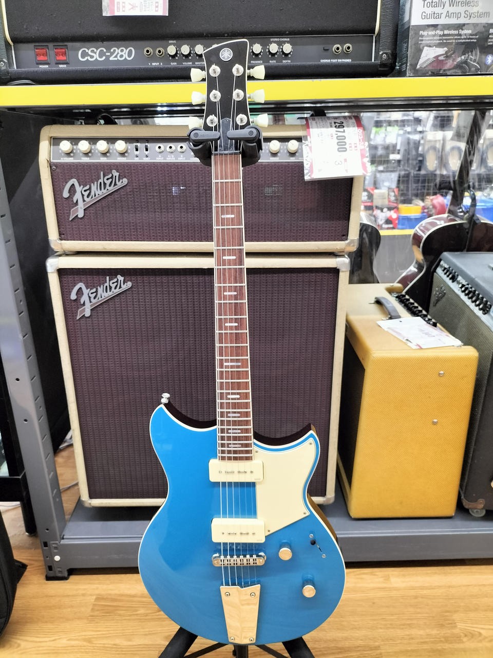 Yamaha REVSTAR RSS02T Electric Guitar P90 Pickups With Case Ring