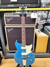 Yamaha REVSTAR RSS02T E-Gitarre P90 Tonabnehmer mit Kofferring