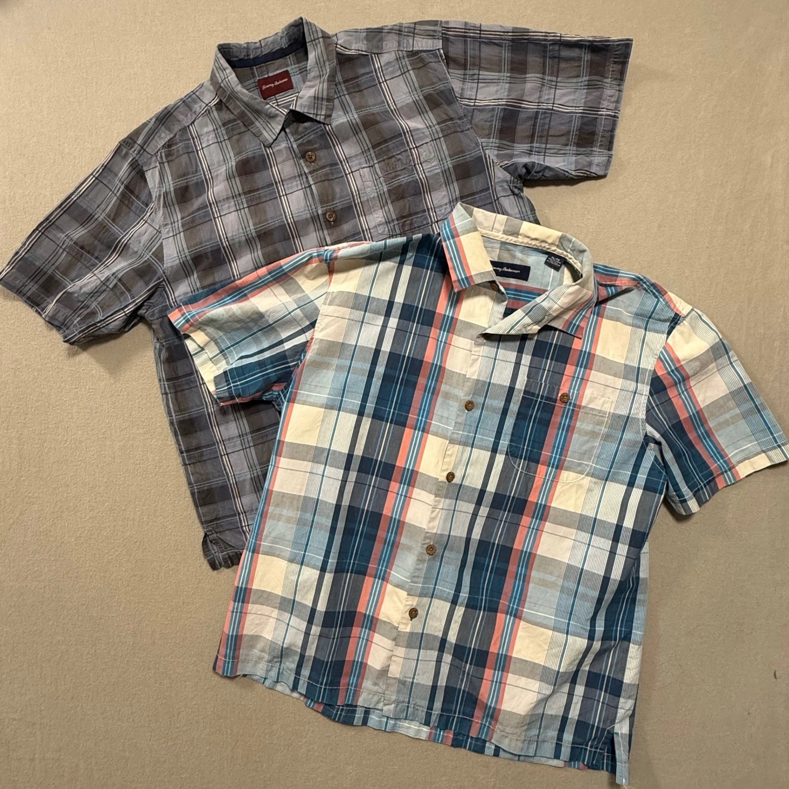 Lot of 2 Tommy Bahama Silk Casual Beach Vacation Short Sleeve Shirts Men XL