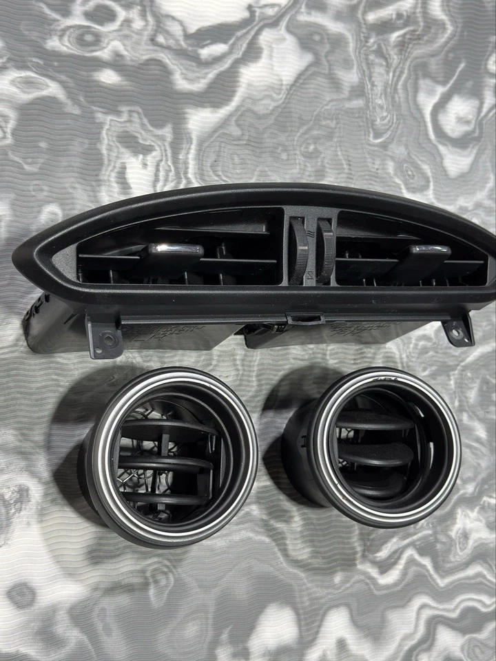 2013 2014 年 SCION FRS 室内通风口 — 第 2/4 张图片