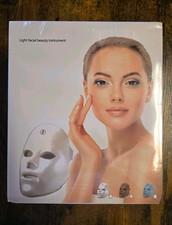 LED Light Therapy Face Mask Facial Beauty Ins...