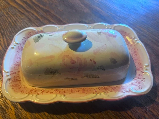 Pfaltzgraff Victoria Park Pink and White 2-Piece Butter Dish
Opens in a new window or tab