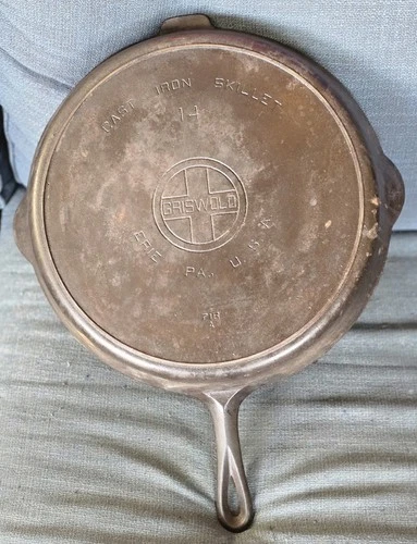 Griswold Large Logo #14 Cast Iron Skillet 718 B, Full Heat Ring