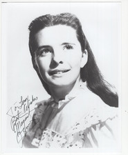 Margaret O’Brien Signed 8 x 10 Photo / Autographed Actress